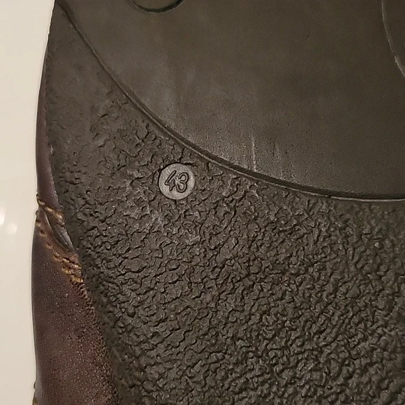 Hugo Boss - Picture 5 of 10